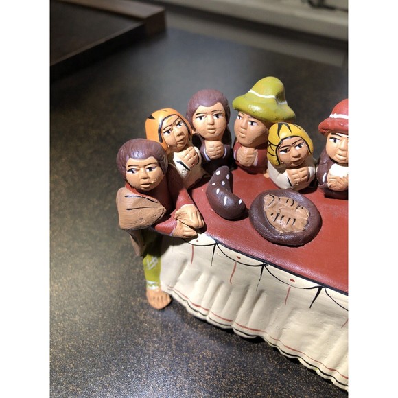 Last Supper Apostles Jesus Pottery Peruvian Religious FolkArt Figure DecorEaster - Picture 2 of 11